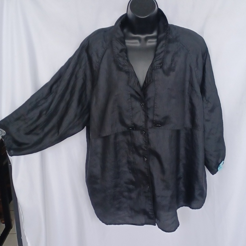 Diane Von Furstenberg Vintage Black Button Up Top, Sz 20, 26" PTP, 28" L